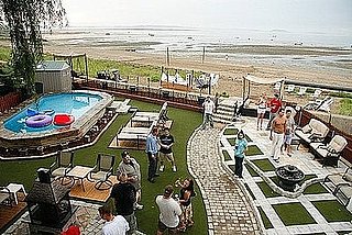 Su Casa: A Beach Backyard to Die For